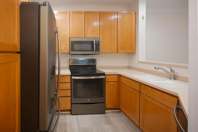 1307 Basildon Road, Mount Pleasant, SC 29466