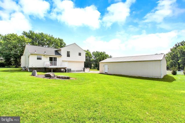 620 BROUGH RD, Abbottstown, PA 17301