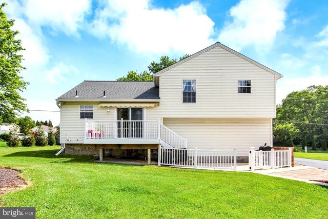 620 BROUGH RD, Abbottstown, PA 17301