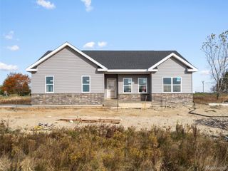 8555 Emerald Lane, Almont Township, MI 48003