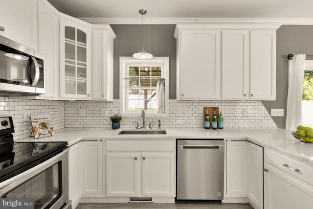 1831 CLARKE BLVD, Baltimore, MD 21227