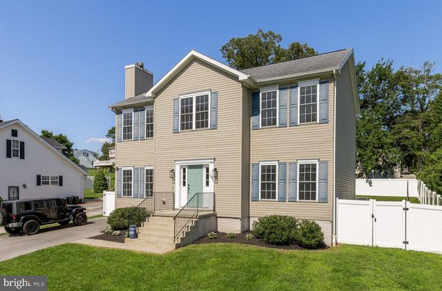 1831 CLARKE BLVD, Baltimore, MD 21227