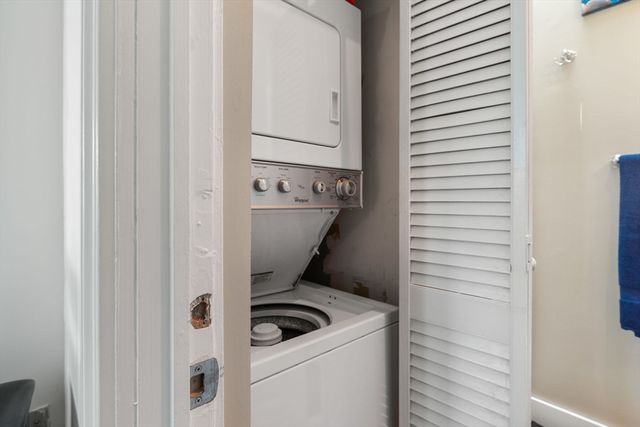 230 Marlborough 4, Boston, MA 02116