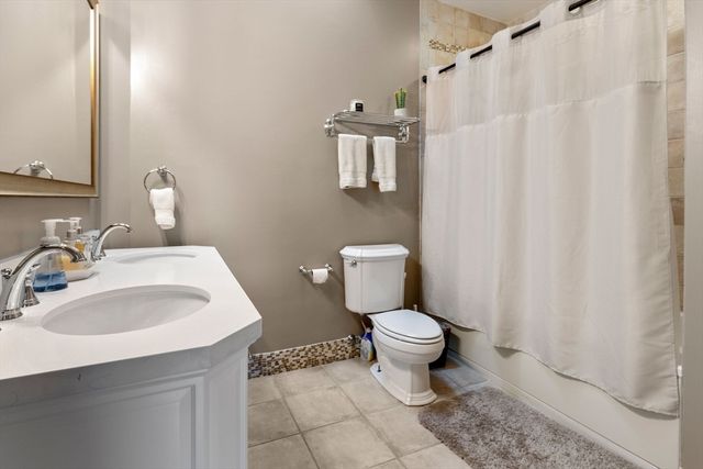 230 Marlborough 4, Boston, MA 02116