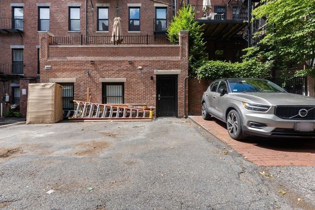 230 Marlborough 4, Boston, MA 02116