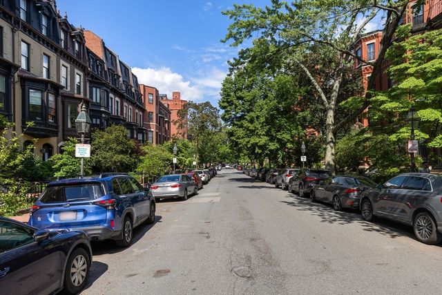 230 Marlborough 4, Boston, MA 02116