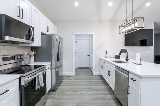 1022 Paris Drive, Franklin, IN 46131