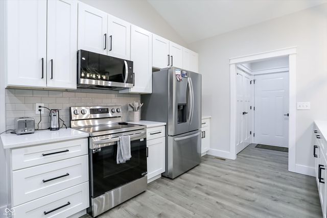 1022 Paris Drive, Franklin, IN 46131