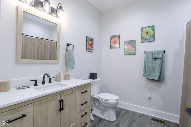 1022 Paris Drive, Franklin, IN 46131