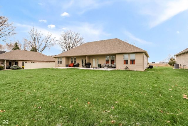 1022 Paris Drive, Franklin, IN 46131