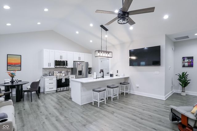 1022 Paris Drive, Franklin, IN 46131