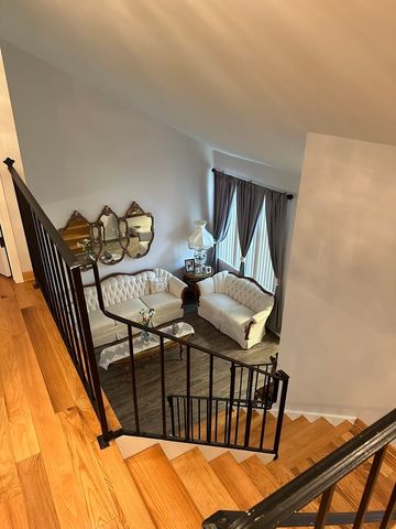 123 Prospect Avenue, Wood Dale, IL 60191