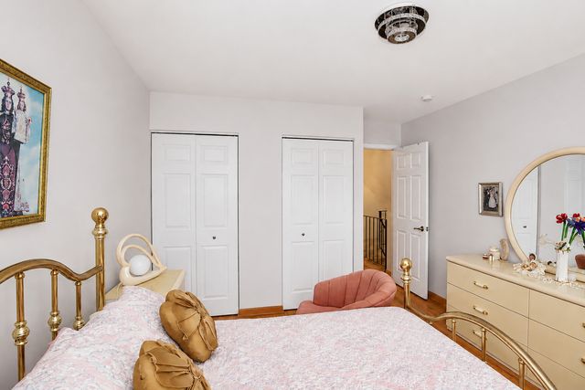 123 Prospect Avenue, Wood Dale, IL 60191