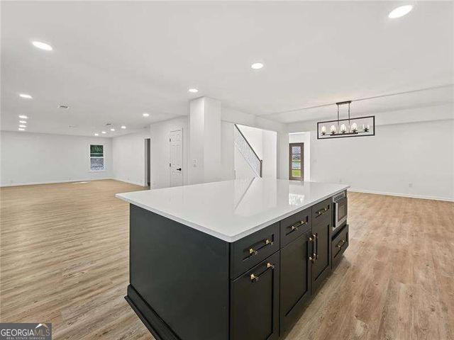 4207 Lake Rill Court, Marietta, GA 30062