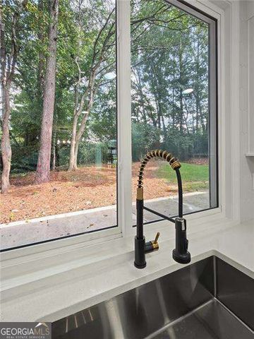 4207 Lake Rill Court, Marietta, GA 30062