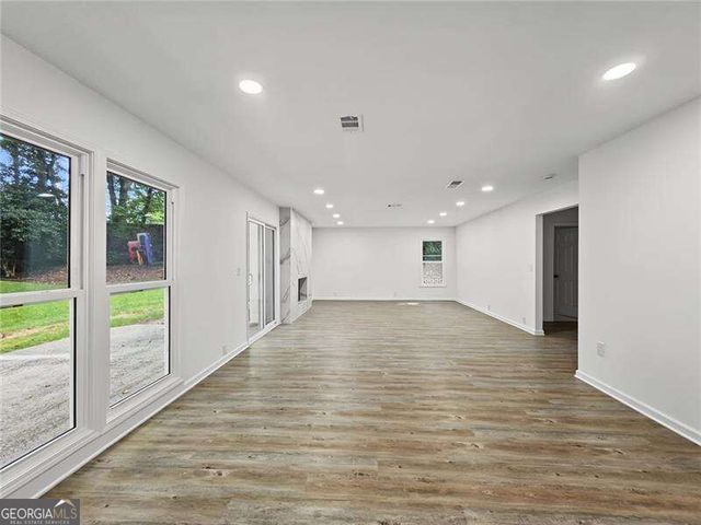 4207 Lake Rill Court, Marietta, GA 30062