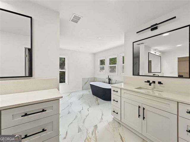 4207 Lake Rill Court, Marietta, GA 30062