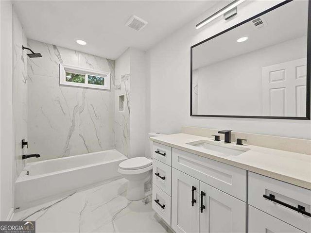 4207 Lake Rill Court, Marietta, GA 30062