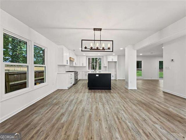 4207 Lake Rill Court, Marietta, GA 30062