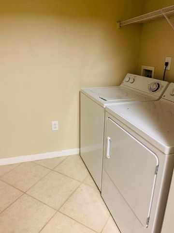 6521 Emerald Dunes Drive 307, West Palm Beach, FL 33411