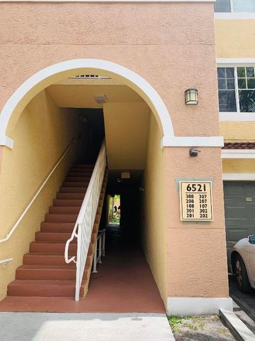 6521 Emerald Dunes Drive 307, West Palm Beach, FL 33411