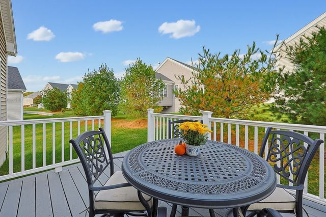 95 Partridge View Lane N, Wrentham, MA 02093