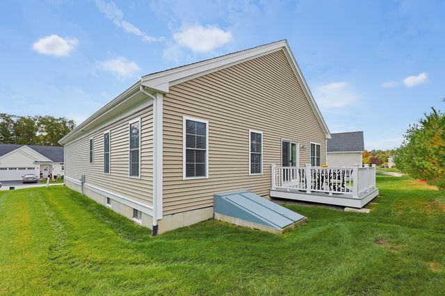 95 Partridge View Lane N, Wrentham, MA 02093