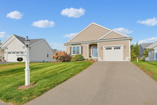 95 Partridge View Lane N, Wrentham, MA 02093