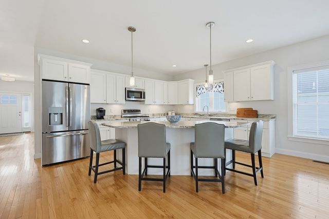 95 Partridge View Lane N, Wrentham, MA 02093