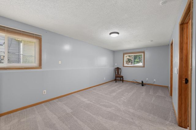 1652 84th Court N, Brooklyn Park, MN 55444