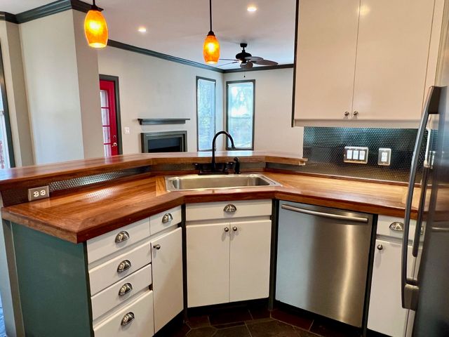 416 Springfield Road, Mount Pleasant, SC 29464