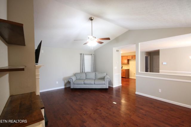 739 Boone Drive, Seymour, TN 37865