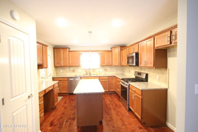 739 Boone Drive, Seymour, TN 37865