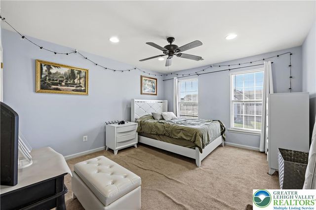 130 Lower Way Road, Palmer Twp, PA 18045
