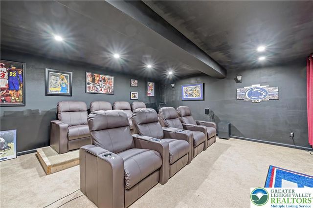 130 Lower Way Road, Palmer Twp, PA 18045