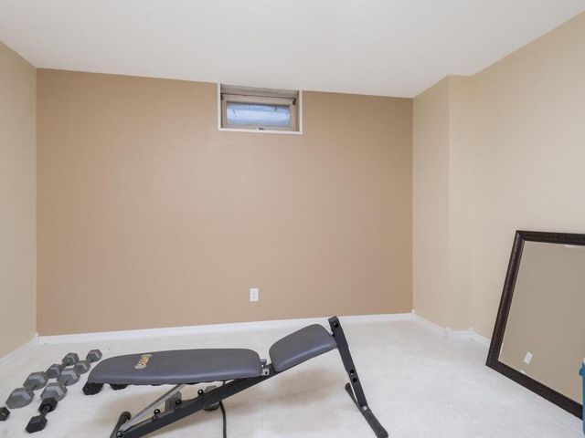 18511 Maple Leaf Drive, Eden Prairie, MN 55346