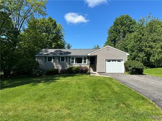 9385 Wickham Drive, Cicero, NY 13029