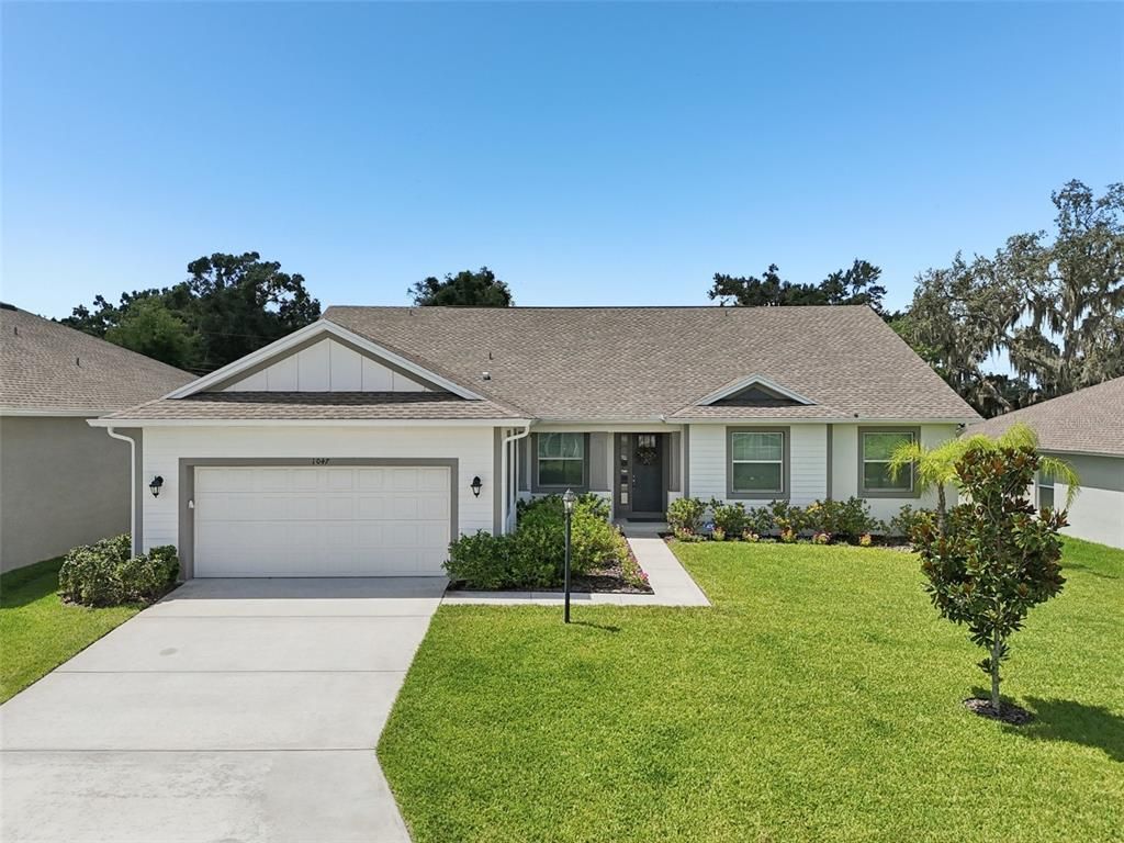 1047 WOODLAND OAKS DRIVE, Lakeland, FL 33813