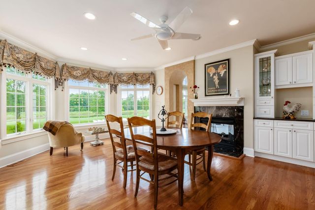 7828 Tartan Fields Drive, Dublin, OH 43017