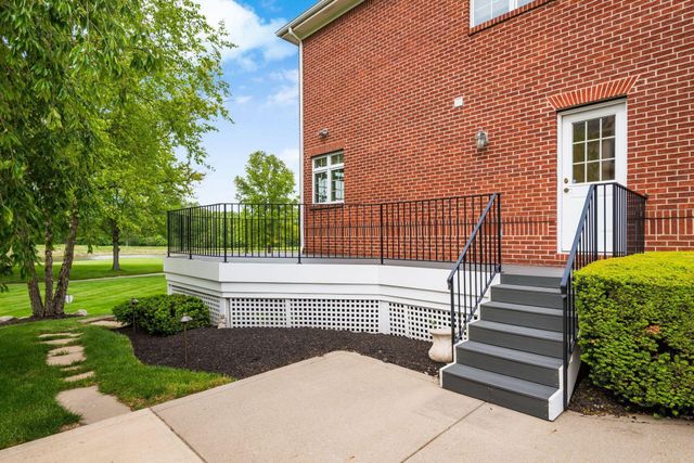 7828 Tartan Fields Drive, Dublin, OH 43017