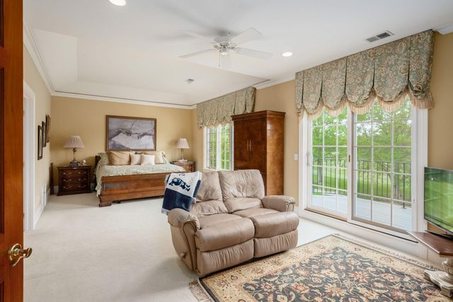 7828 Tartan Fields Drive, Dublin, OH 43017