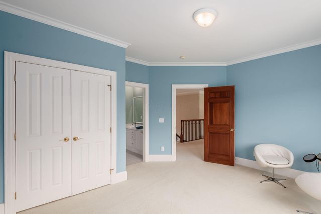 7828 Tartan Fields Drive, Dublin, OH 43017