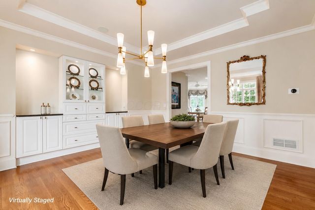 7828 Tartan Fields Drive, Dublin, OH 43017