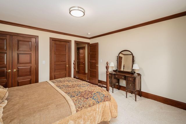 7828 Tartan Fields Drive, Dublin, OH 43017