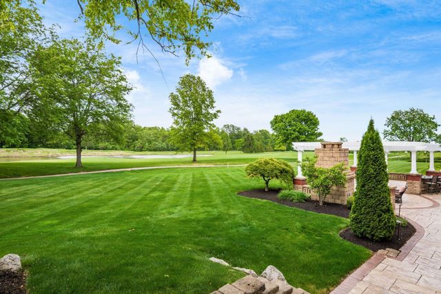 7828 Tartan Fields Drive, Dublin, OH 43017