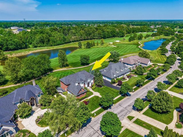 7828 Tartan Fields Drive, Dublin, OH 43017