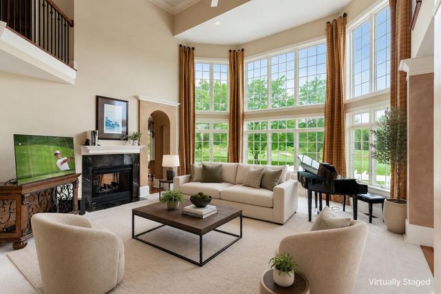 7828 Tartan Fields Drive, Dublin, OH 43017