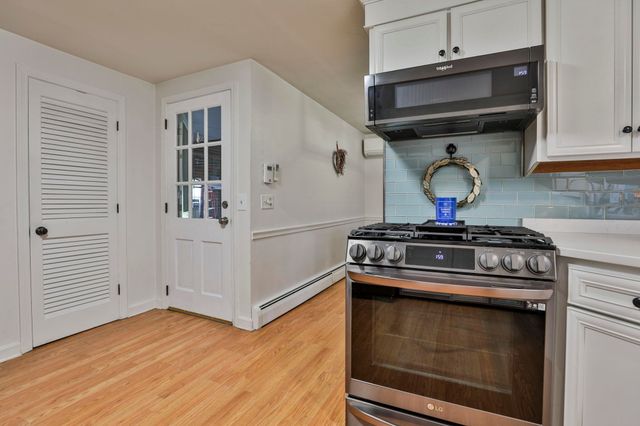 14 Birch Hill Drive, Nashua, NH 03063