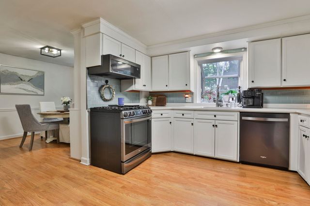 14 Birch Hill Drive, Nashua, NH 03063