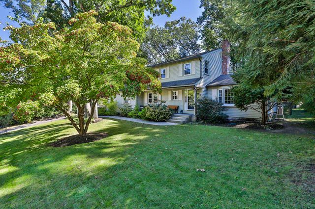 14 Birch Hill Drive, Nashua, NH 03063